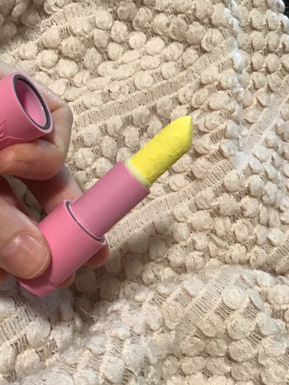 Jeffree Star Lipstick 'TRAP' gorgeous yellow shade